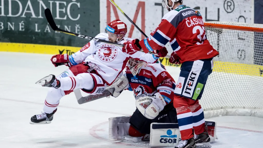 Utkání Pardubice - Třinec