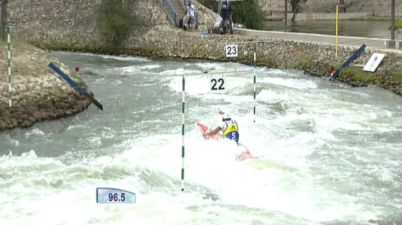 Sestřih úvodního dne SP vodních slalomářů v Bratislavě