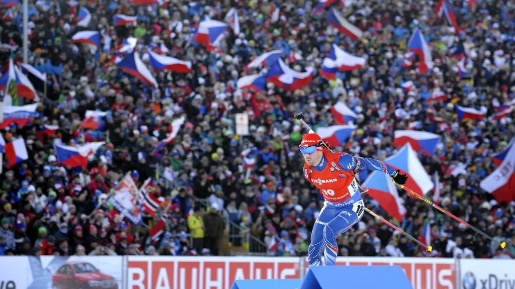 Michal Šlesingr jede sprint v roce 2015 v Novém Městě na Moravě