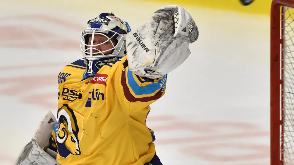 Brankář Marek Čiliak v dresu Zlína