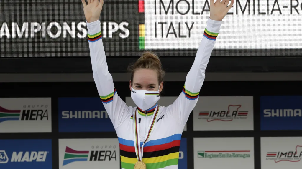 Anna van der Breggenová po vítězství v časovce na MS 