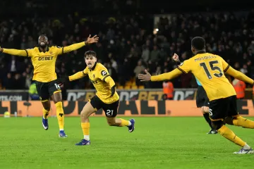 Wolverhampton slaví vítězství nad Aston Villou