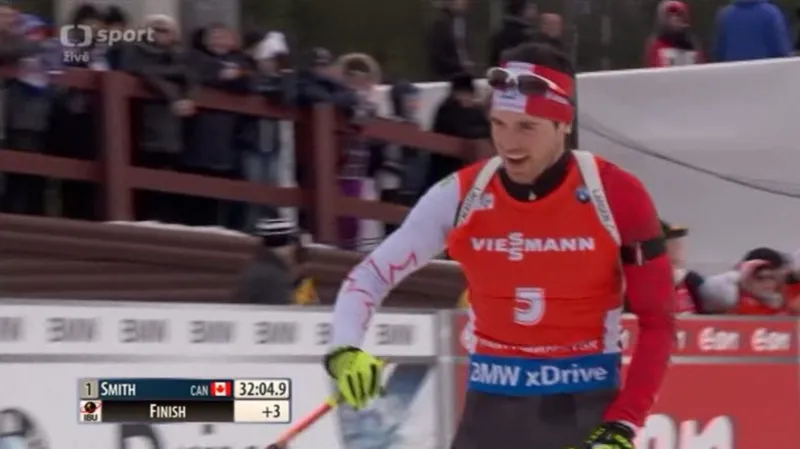 Závěr stíhacího závodu biatlonistů v Chanty Mansijsku