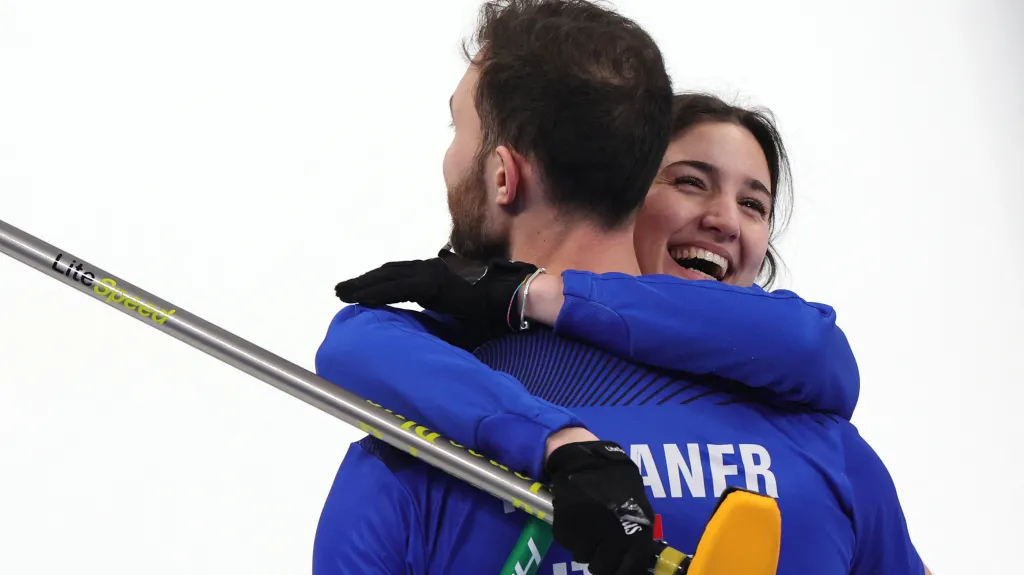 Stefania Constantiniová a Amos Mosaner