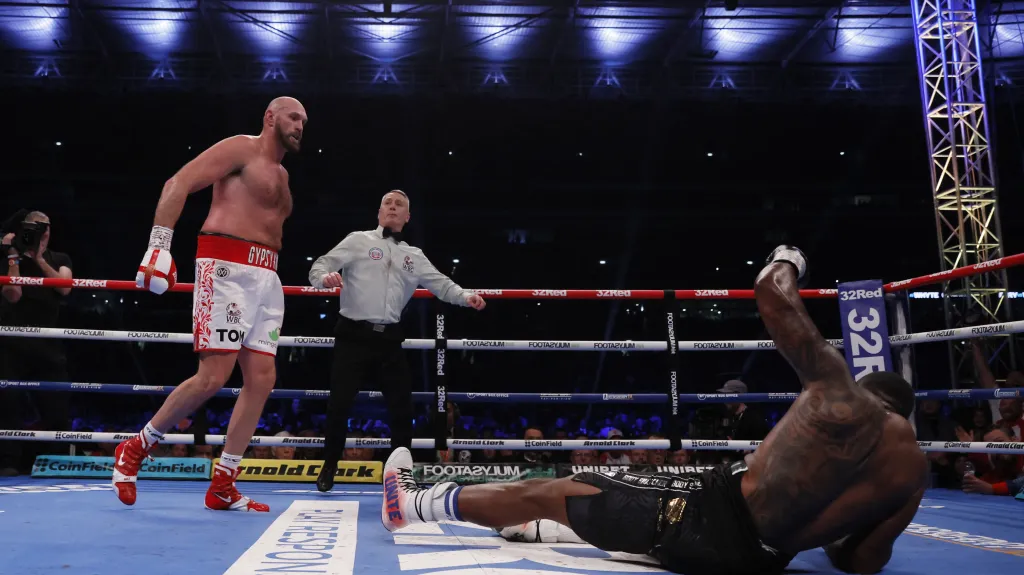 Tyson Fury knokautuje Dilliana Whytea