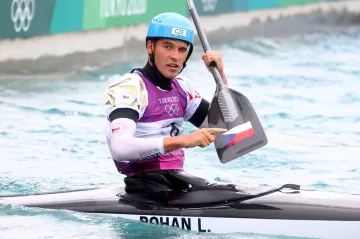 Singlkanoista Lukáš Rohan v Tokiu