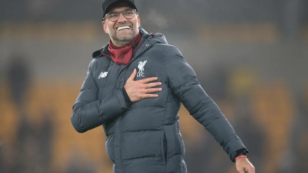 Jürgen Klopp slaví výhru na Wolverhamptonu