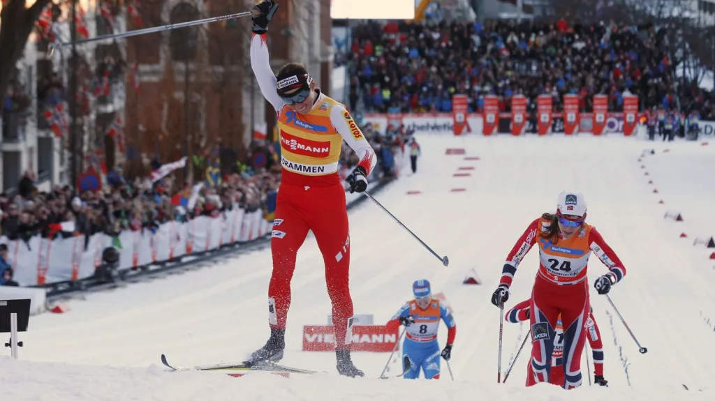 Justyna Kowalczyková slaví prvenství ve sprintu