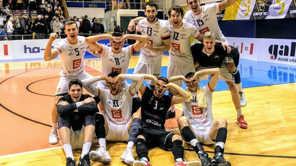 Karlovarští podpořili oddíl pro zdravotně postižené a vzpomínají na ně v Brně