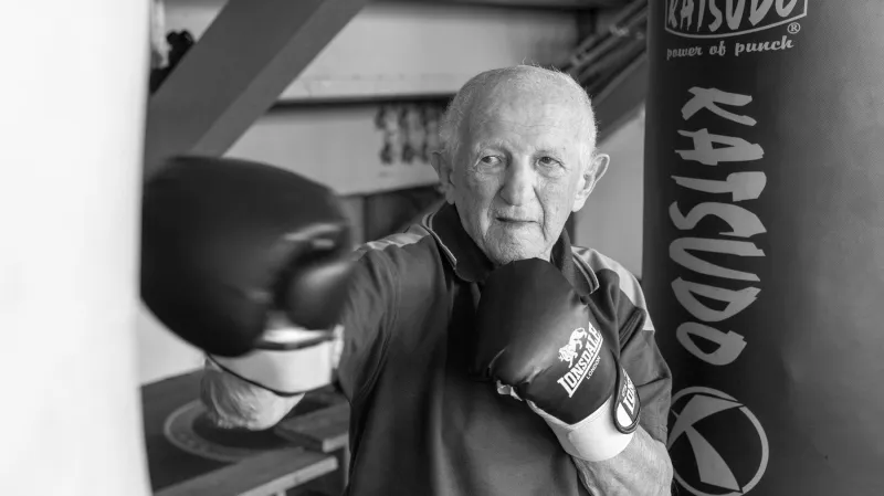 Svět opustily dvě sportovní legendy