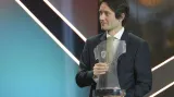 Tomáš Rosický převzal ocenění za 105 odehraných zápasů v národním dresu