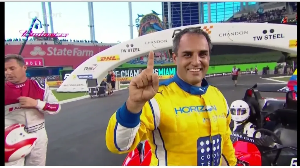 Montoya hned při debutu vyhrál exhibiční Race of Champions
