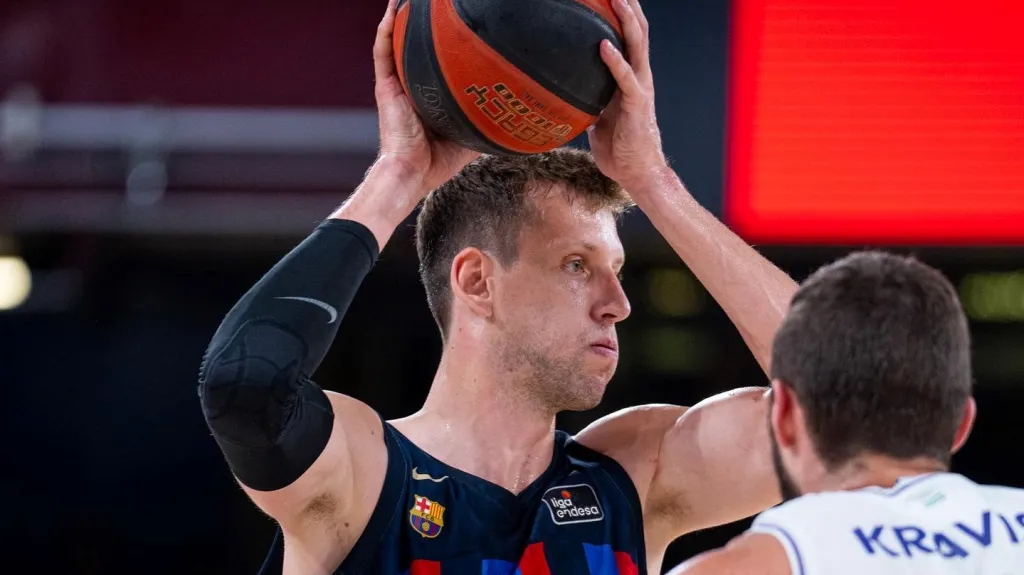 Jan Veselý v play-off ACB ligy