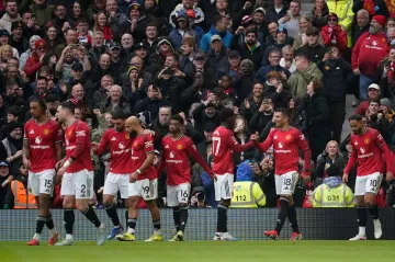 Oslavující hráči Manchesteru United