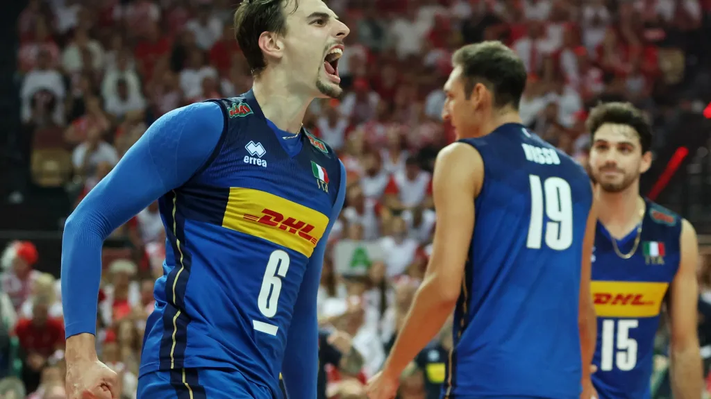 Radost volejbalistů Itálie ve finále MS