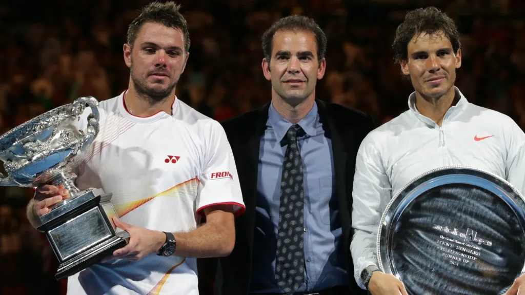 Vítěz Australian Open Stanislas Wawrinka (vlevo), Pete Sampras (uprostřed) a Rafael Nadal