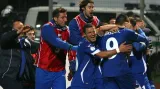 Slavící fotbalisté Bosny a Hercegoviny po výhře nad Litvou