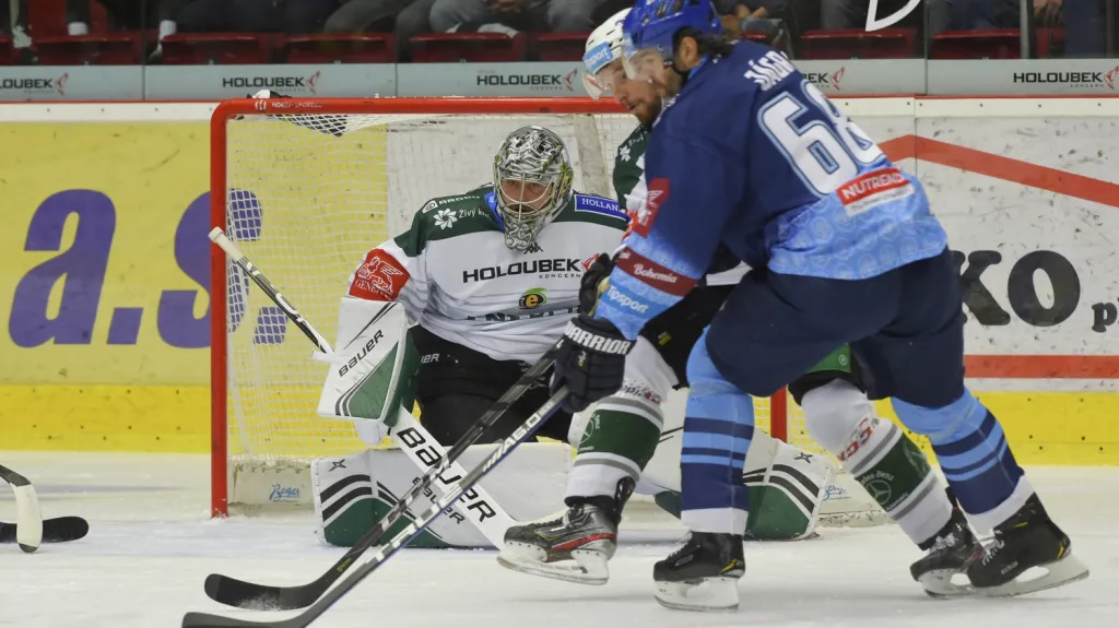 Jaromír Jágr v utkání proti Karlovým Varům