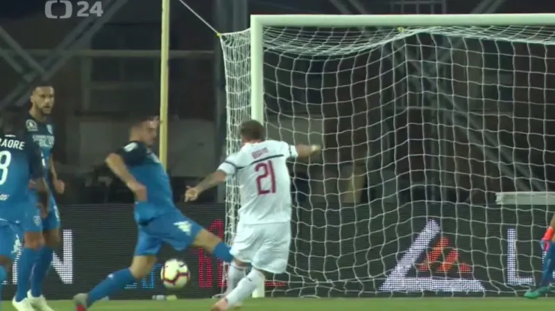 Milán v italské lize opět ztratil, v Empoli pouze remizoval