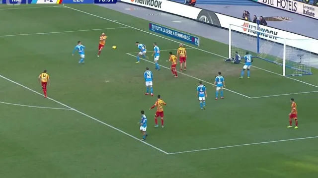 Lecce s Barákem v sestavě zaskočilo Neapol