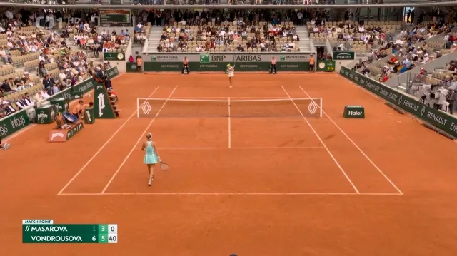 Vondroušová hladce postoupila do 2. kola