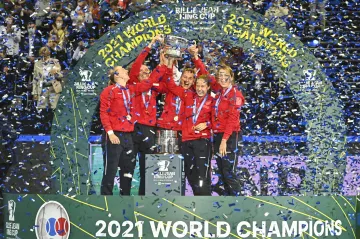 Ruské tenistky s Pohárem Billie Jean Kingové