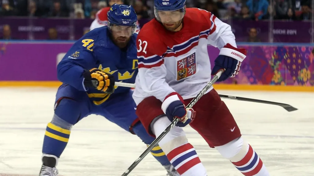 Henrik Zetterberg v duelu s českým týmem