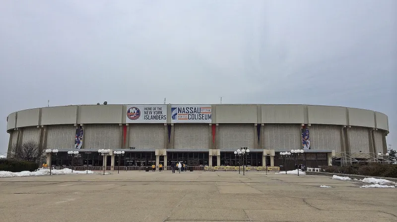 Nassau Coliseum na Long Islandu