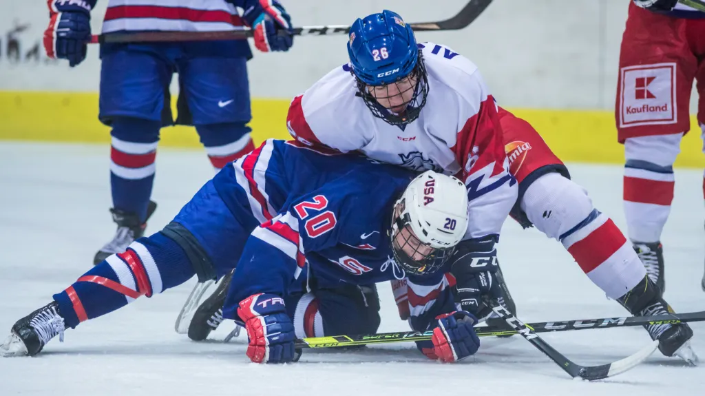 Česká osmnáctka podlehla výběru USA ve skupině 2:6