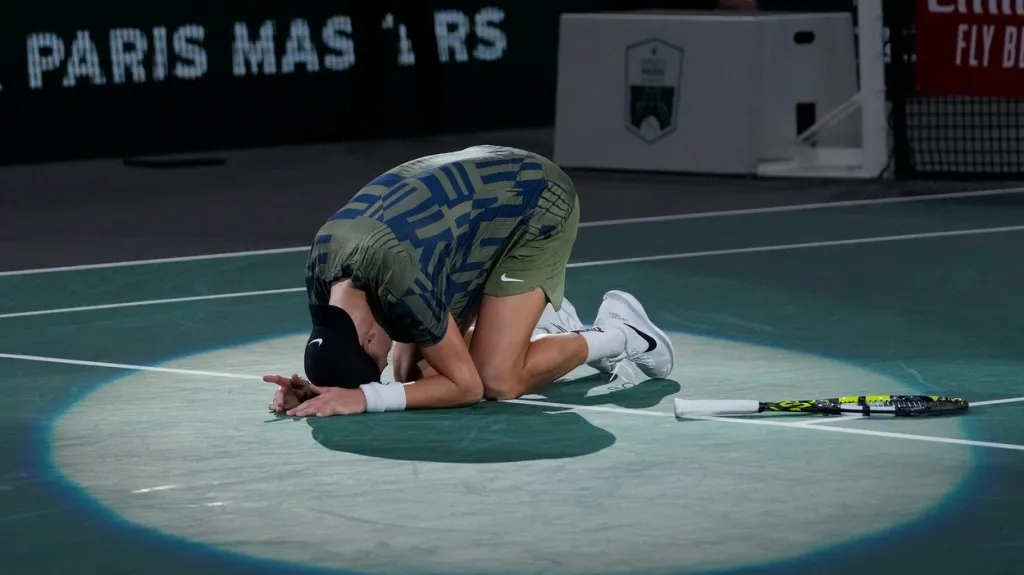 Holger Rune vyhrál pařížské Masters