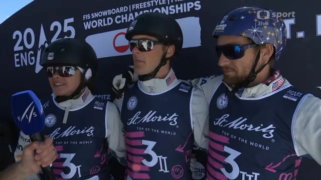 Finálové skoky vítězného družstva USA