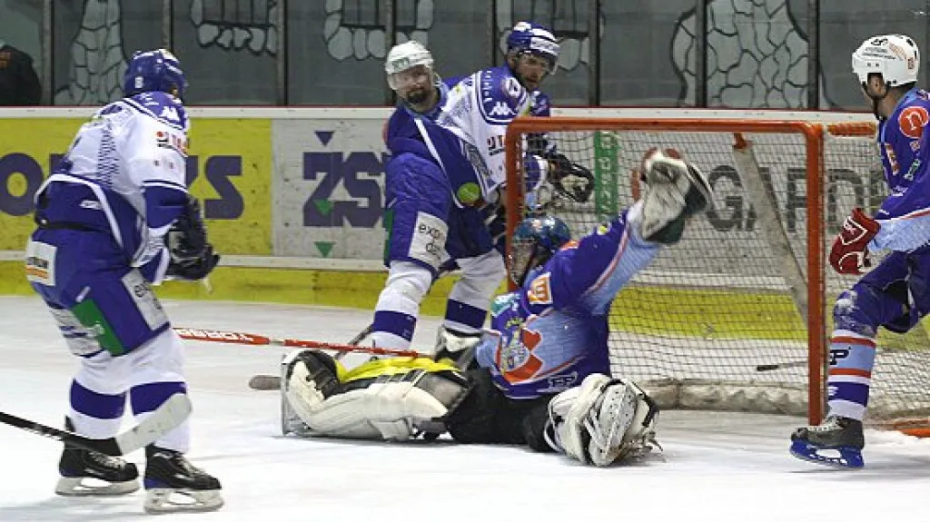 Zápas mezi Kometou Brno a Chomutovem