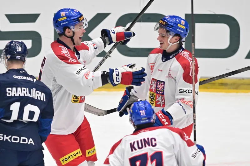 Filip Hronek po zákroku Seppäläho vynechal trénink, čeká na magnetickou rezonanci — image 5