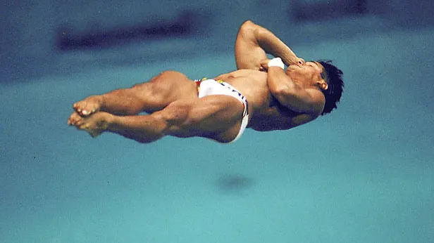 Příběhy OH: Coming out skokana Grega Louganise