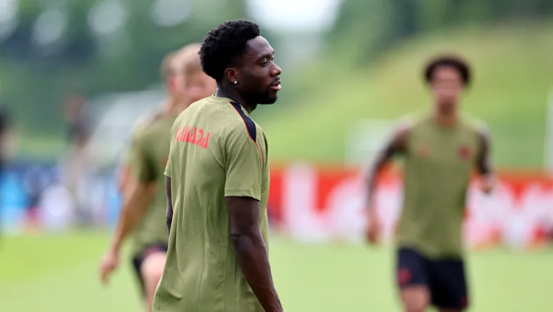 Alphonso Davies během tréninku