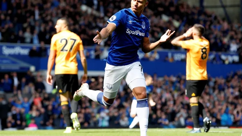 Richarlison se raduje z gólu