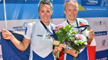 Kristýna Fleissnerová a Lenka Antošová