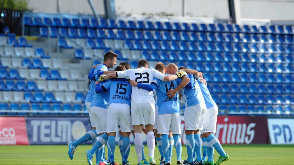 Slavící hráči Mladé Boleslavi