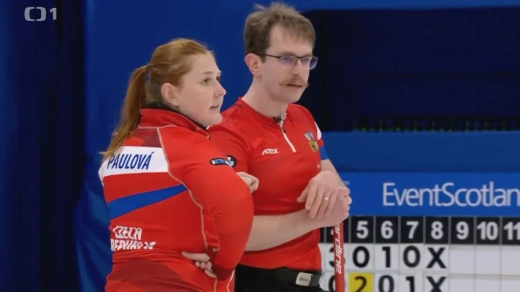 Čeští curleři na MS smíšených dvojic prohráli s Itálií a Kanadou