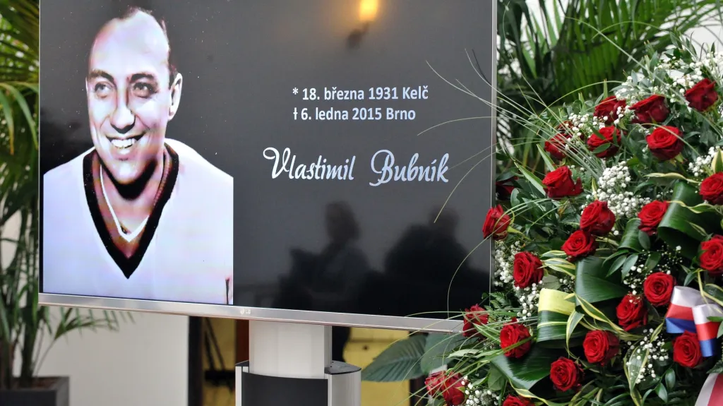 Poslední rozloučení s Vlastimilem Bubníkem