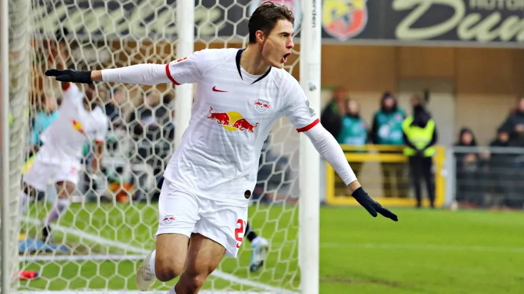 Patrik Schick se raduje z premiérového gólu