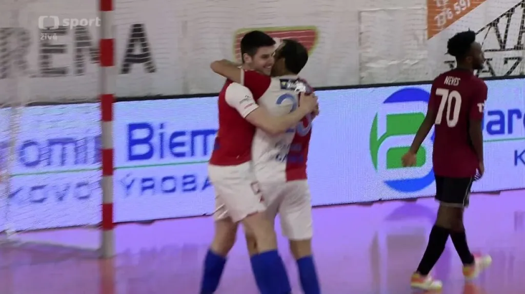 Sestřih a ohlasy utkání Slavia - Sparta