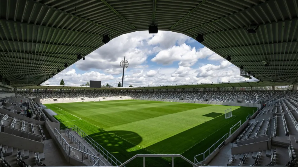 Hradecký stadion