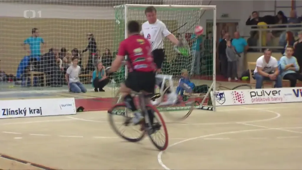 MČR v sálové cyklistice opanovali favorité