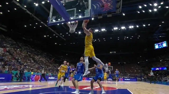 Sestřih utkání Ukrajina - Itálie