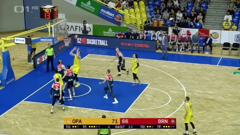 Opava vyřadila Brno a ve finále opět vyzve Nymburk