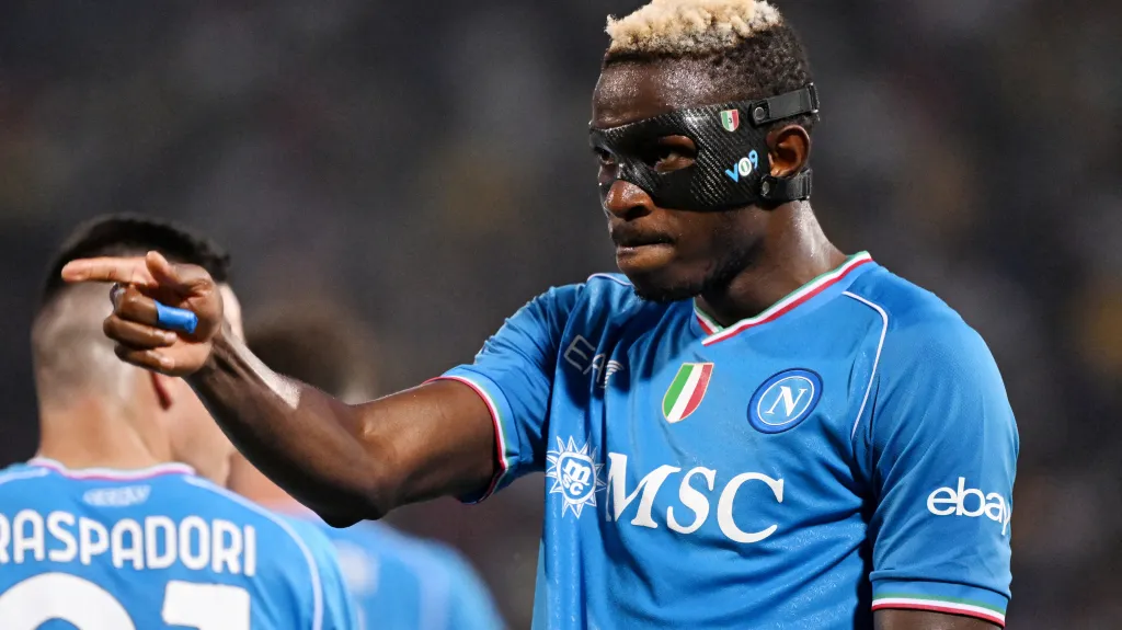 Neapolský Victor Osimhen právě vstřelil branku nováčkovi z Frosinone