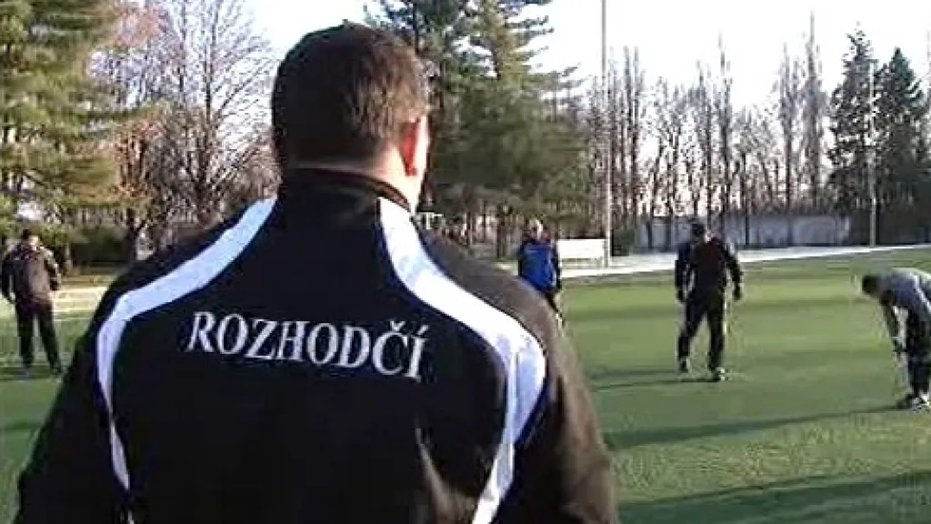 Trénink fotbalových rozhodčí