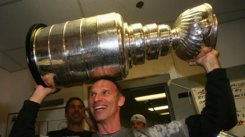 Hašek se Stanley Cupem