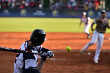 Softbalové utkání